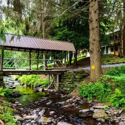 The Mountain Brook Inn
